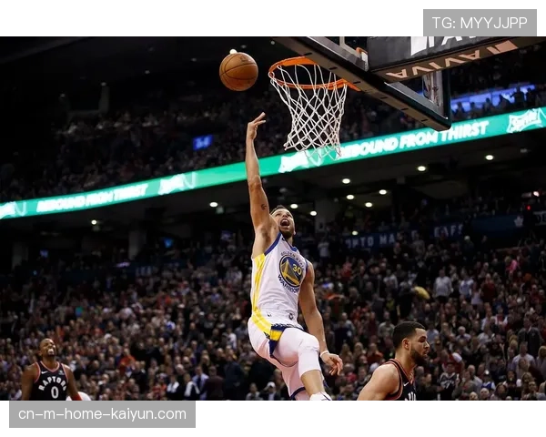 勇士第三节11比0攻势锁定胜局 团队篮球四人得分20+制胜 勇士第三节11比0攻势锁定胜局 团队篮球四人得分20+制胜